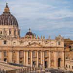 Conheça 10 curiosidades sobre a Basílica de São Pedro