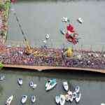 Galo da Madrugada: o maior bloco de rua do mundo