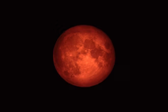 Eclipse total da Lua acontece nesta sexta; veja