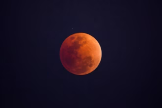 "Lua de Sangue": saiba onde o eclipse lunar de março pode ser visto