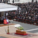 Papa Francisco: acompanhe o velório ao vivo