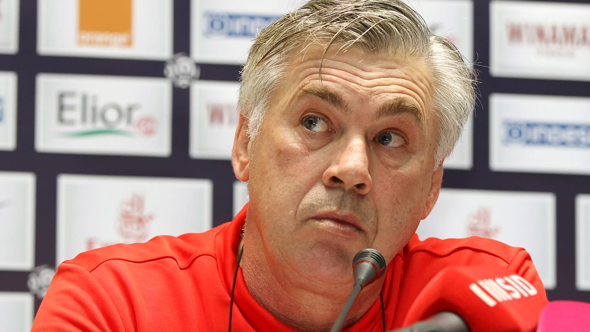 Carlo Ancelotti é o novo técnico da seleção