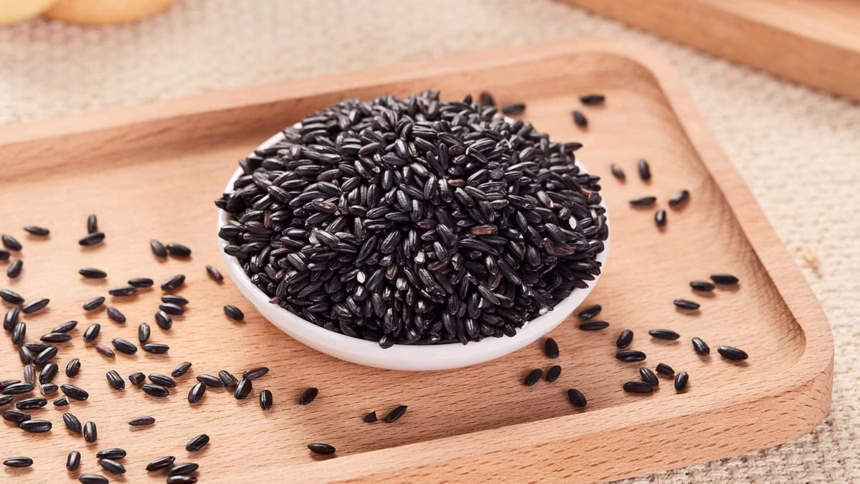 Os benefícios do arroz preto