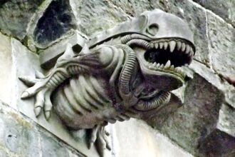 A evolução do xenomorfo na saga Alien