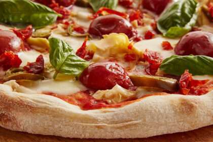 A origem da pizza: sabores, cultura e universalidade