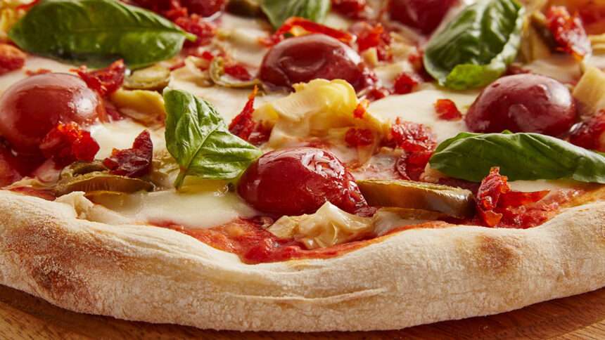 A origem da pizza: sabores, cultura e universalidade