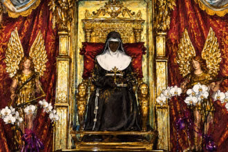 Santa Catarina de Bolonha: a santa cujo corpo ficou sentado